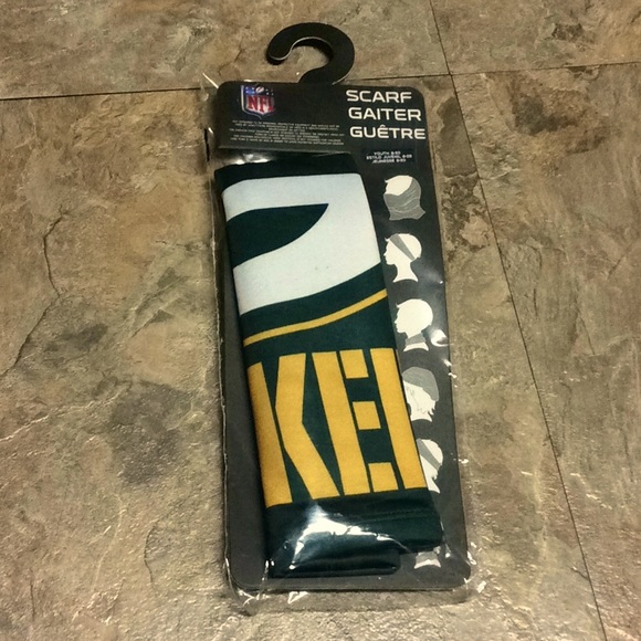 Green Bay Packers neck gaiter